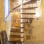 16 Lettings - Charming Character House