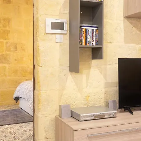 16 Lettings - Charming Character House Hébergement de vacances Il-Birgu