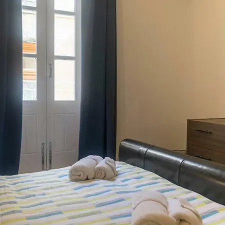 16 Lettings - Charming Character House *