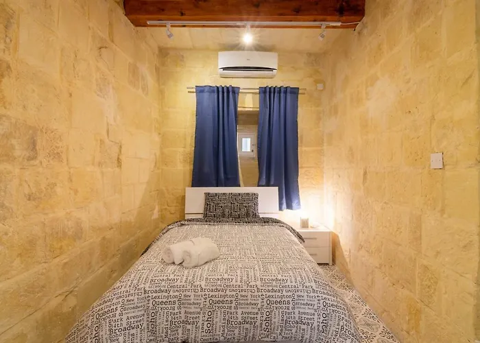 16 Lettings - Charming Character House Holiday home Birgu